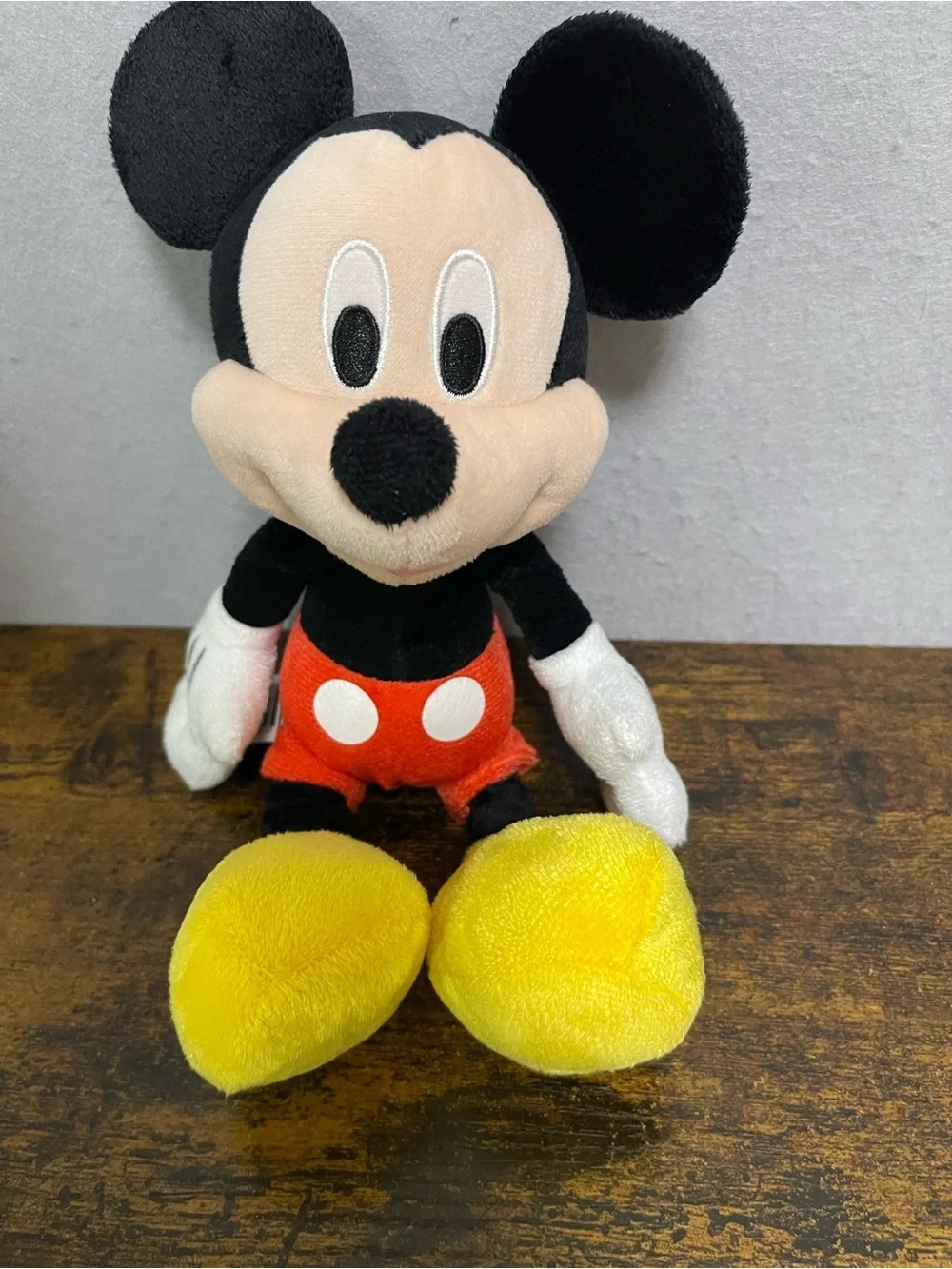 Disney Mickey & Minnie Mouse Plush Stuffed Animals Lot of 2 Medium 2019 CH32803